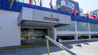 Aduanas pone en marcha el sistema digital Sirevuce, para importadores y exportadores