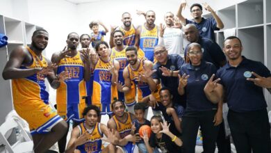 Mauricio Báez elimina a San Lázaro y se medirá a San Carlos en la serie final del TBS Distrito 2025