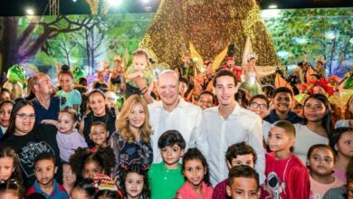 Alcalde Ulises Rodríguez deja encendida la Navidad con la apertura del Bosque Encantado “Encantus” en Santiago