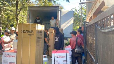 Asistencia Social entrega alimentos y ajuares a familias de La Zanja afectadas por explosión de tubería matriz