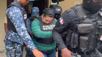 Dictan tres meses de prisión preventiva contra abogada acusada de matar su pareja en Villa Altagracia
