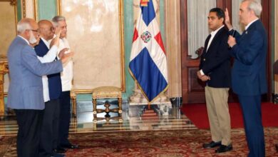 Presidente Abinader designa Comisión de Veeduría de obras deportivas