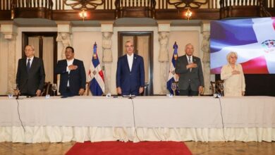 Abinader aprueba reglamento de aplicación de la Ley 47-25 de Contrataciones Públicas