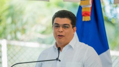 Fellito pide no tirar basura en las cañadas; encuentran hasta neveras, inodoros y bumpers