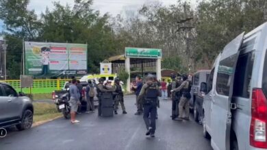 Un hombre irrumpe a tiros en escuela y mantiene como rehenes a estudiantes en Tailandia