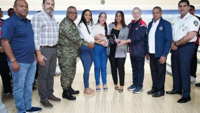 Resaltan trayectoria de Carlos Alonzo en inicio boliche militar en el Sebelén  Bowling Center