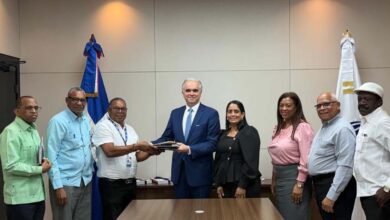 Corriente Magisterial propone año sabático pagado para docentes del Minerd