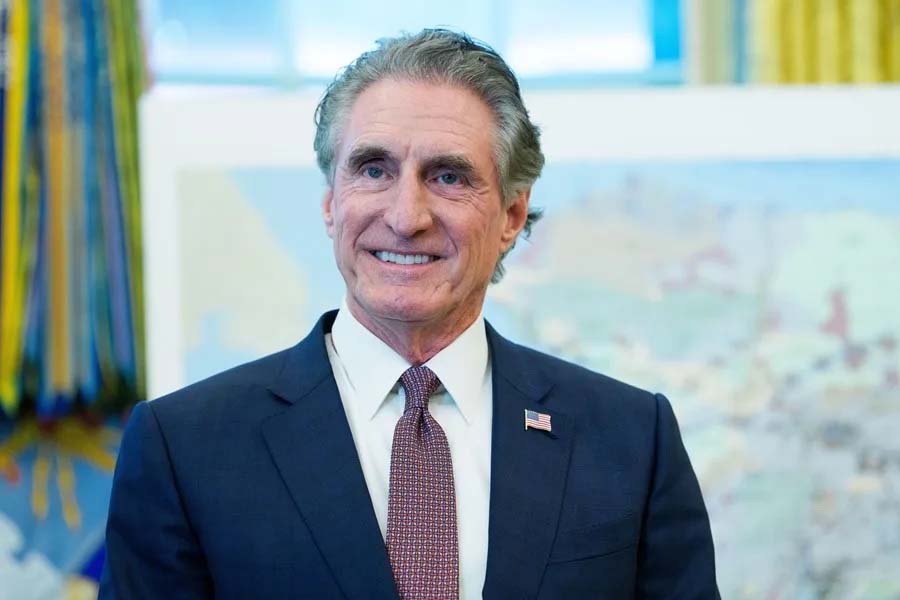 Llega a Venezuela el secretario de Interior de EE.UU. para evaluar el sector minero
