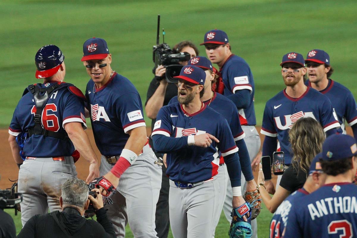 Estados Unidos pasa a su tercera final seguida al vencer a RD