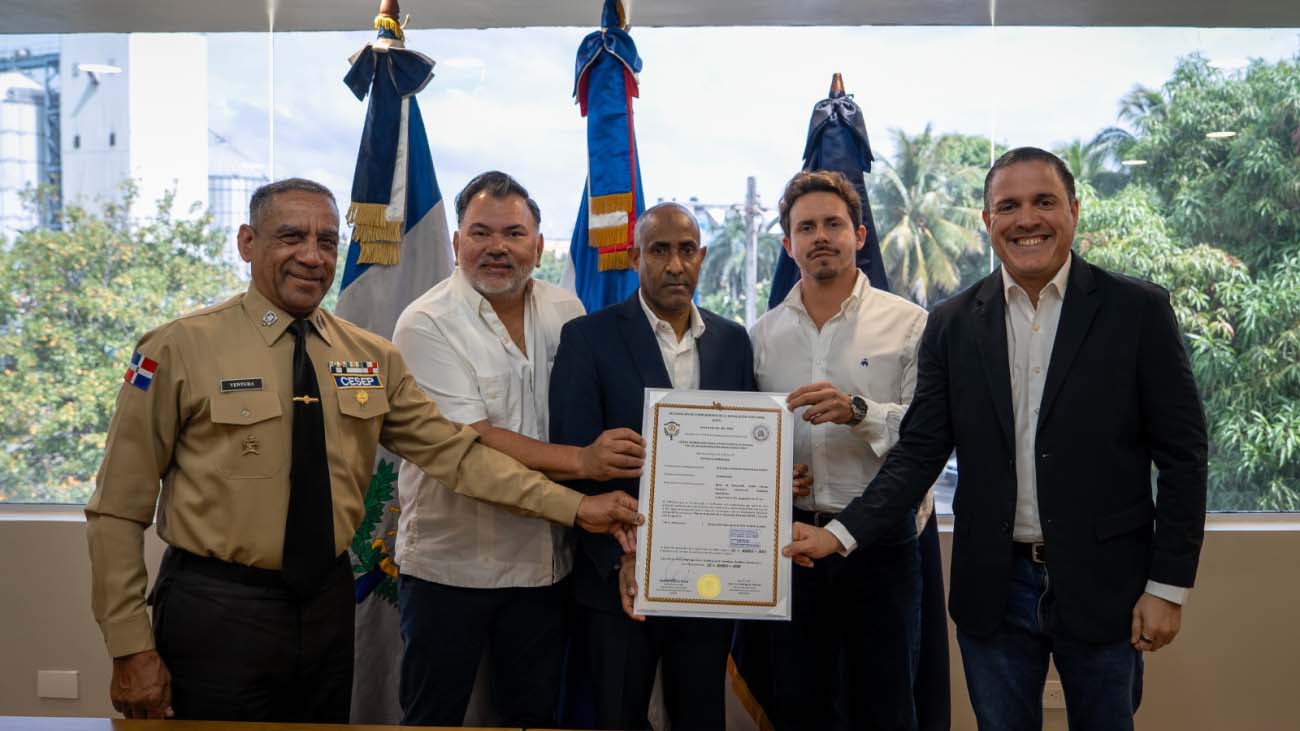 Apordom y Cesep certifican el Puerto de Manzanillo bajo estándares internacionales de seguridad