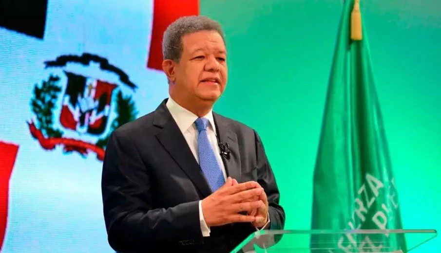 Leonel Fernández arremete contra política económica oficialista y alerta sobre el impacto del crudo en las familias