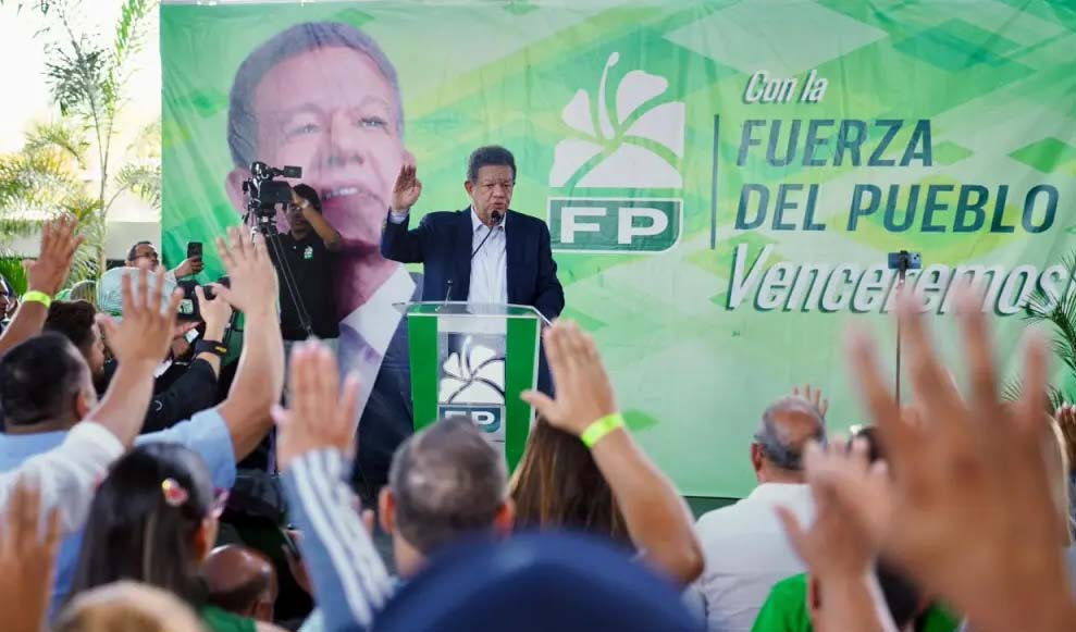 Leonel juramenta en la FP a “decenas” de dirigentes del PRM en Hermanas Mirabal