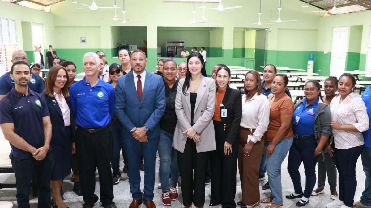 Infotep inicia programa de carreras técnicas en el Politécnico Cepror en Villa Tapia