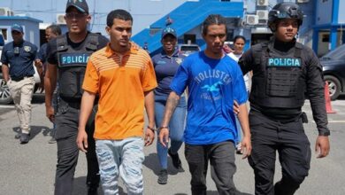 Se entregan “Tabaquito” y “El Montro”, señalados en la muerte de un mayor de la PN