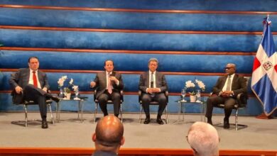 Economía dominicana se fortalece pese a crisis global, asegura José Ignacio Paliza tras reunión con Leonel Fernández