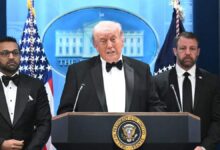 Trump asegura que “tirador” fue detenido tras incidente en cena de corresponsales