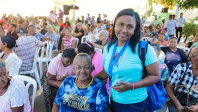 Supérate entrega Bono de Emergencia a más de 2,000 familias en Villa Montellano, Puerto Plata